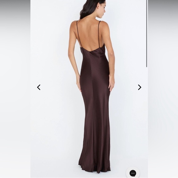 Moon Dance Maxi Dress in Dark Chocolate
Bec + Bridge - Picture 4 of 7